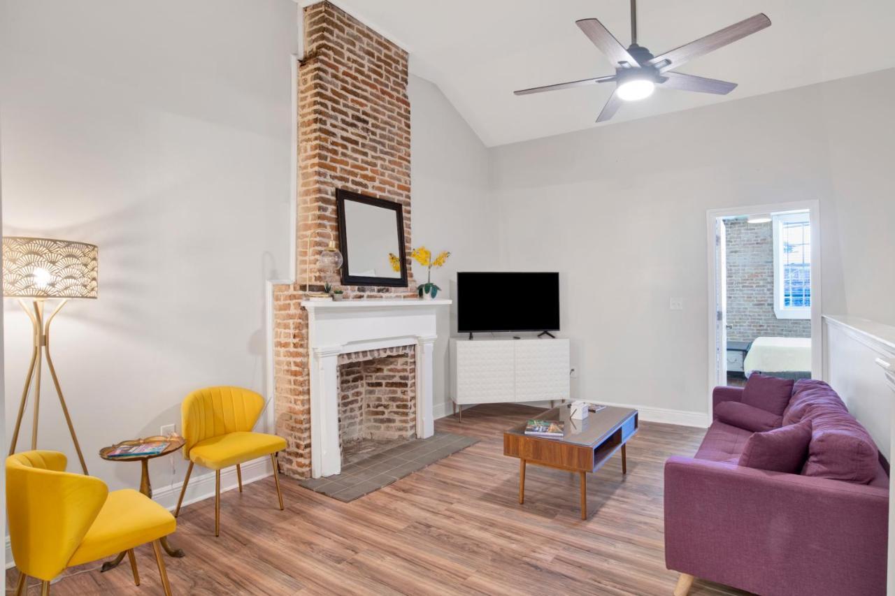Stars On State In The Heart Of Downtown Historic District Apartment Mobile Ngoại thất bức ảnh